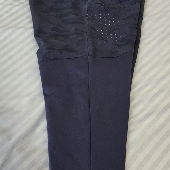 Alphalete Pants - Picture 3 of 7